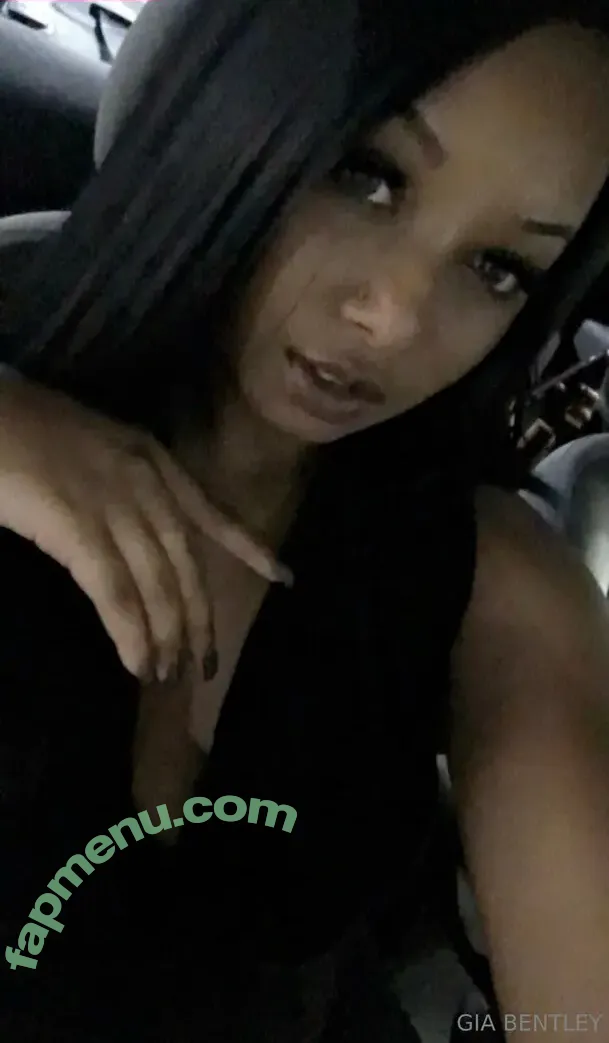 clubgiab nude photo #0002 (clubgia_)