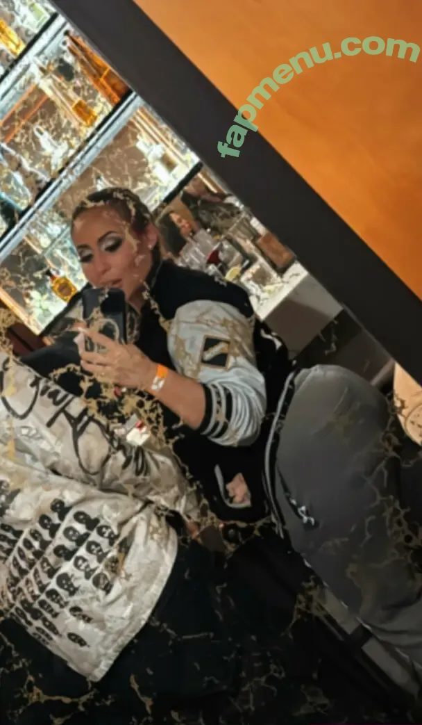 clutchvip nude photo #0005 (drinks_and_where_i_enjoy_them)