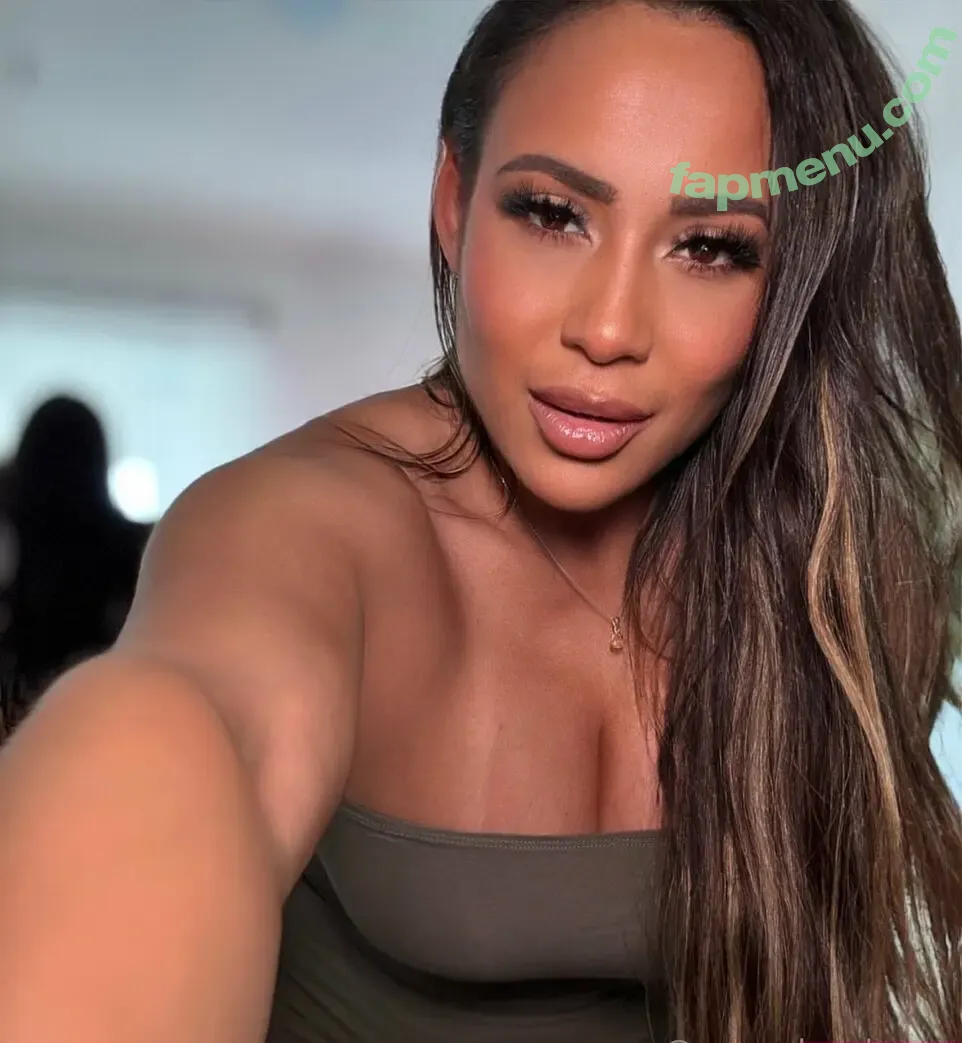 clutchvip nude photo #0016 (drinks_and_where_i_enjoy_them)