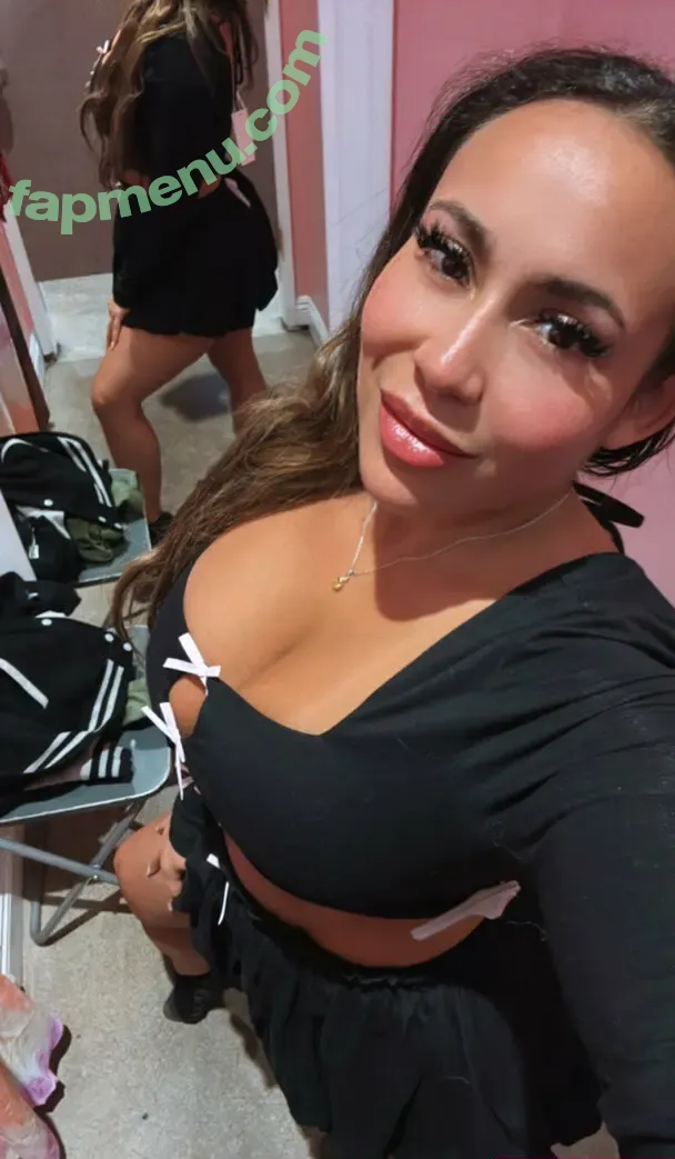 clutchvip nude photo #0022 (drinks_and_where_i_enjoy_them)