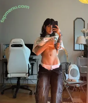 Cmiiu / Ellie nude photo #0213