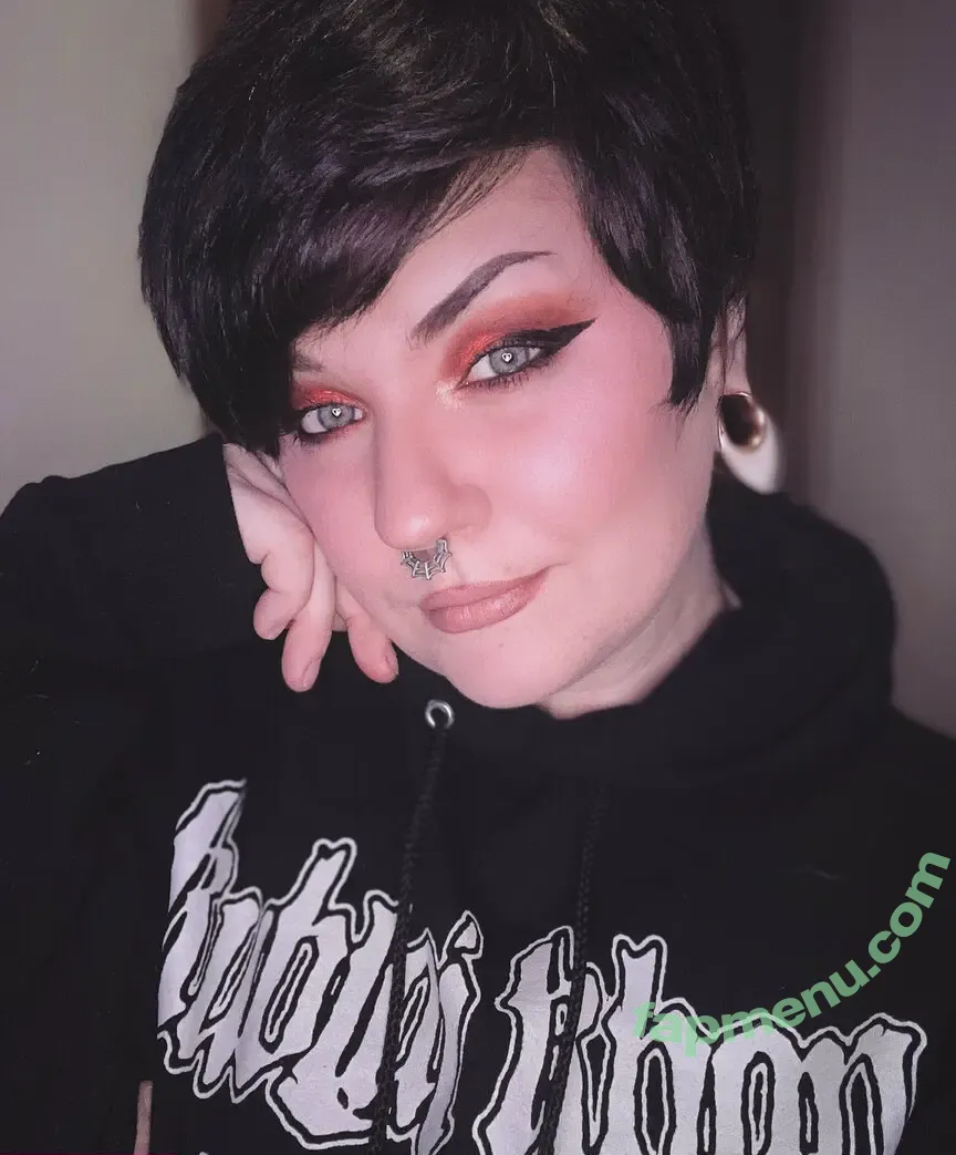 cnthulhu nude photo #0011 (cthulhuofficial)