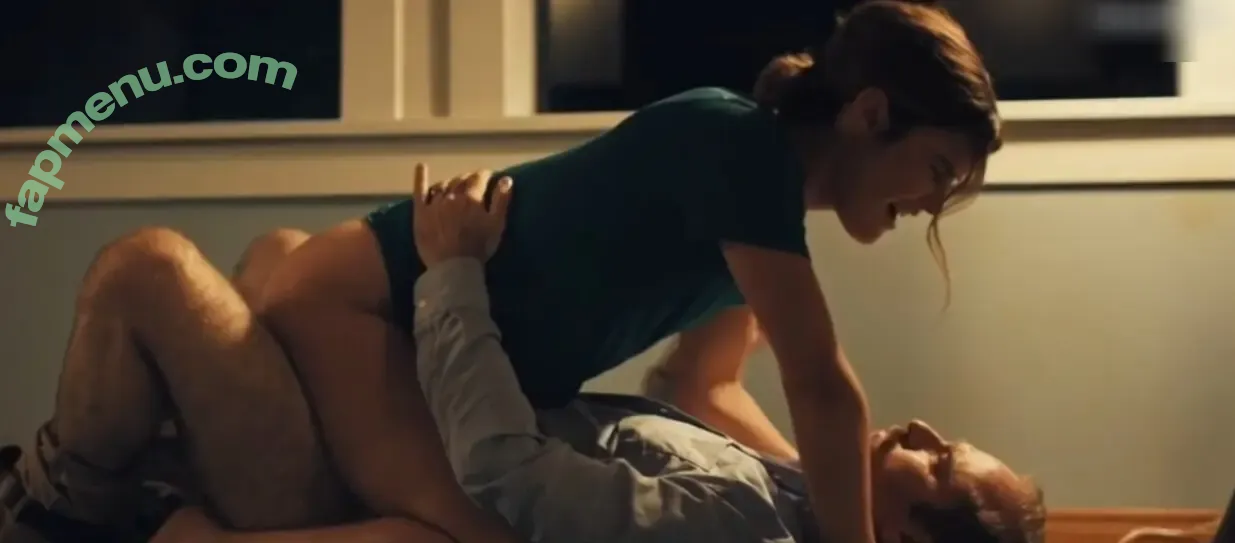 Cobie Smulders nude photo #0291 (CobieSmulders)