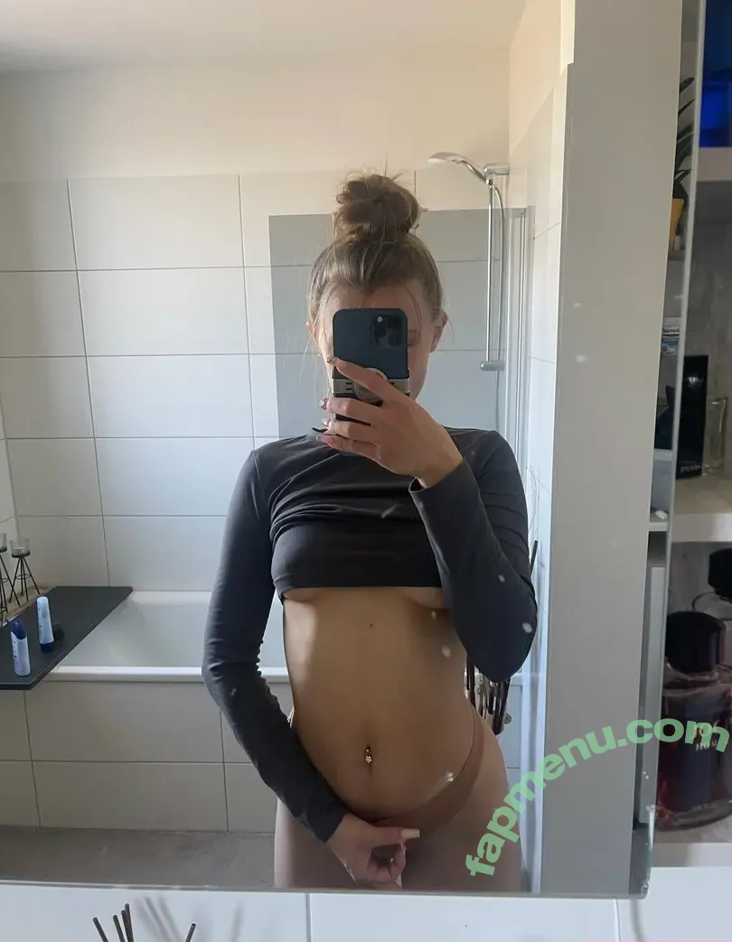 coccomarie nude photo #0003 (cocco_marie)