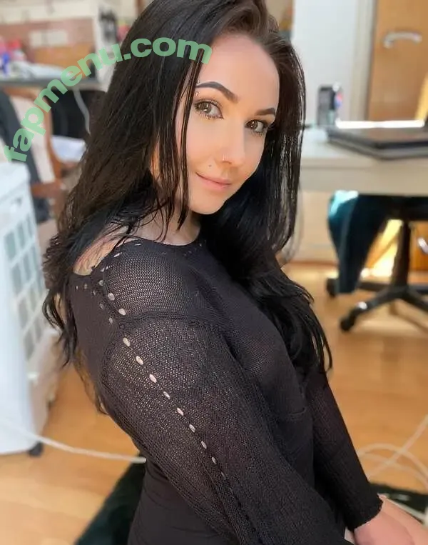 Cockneygoth nude photo #0138 (Cockneygoth)