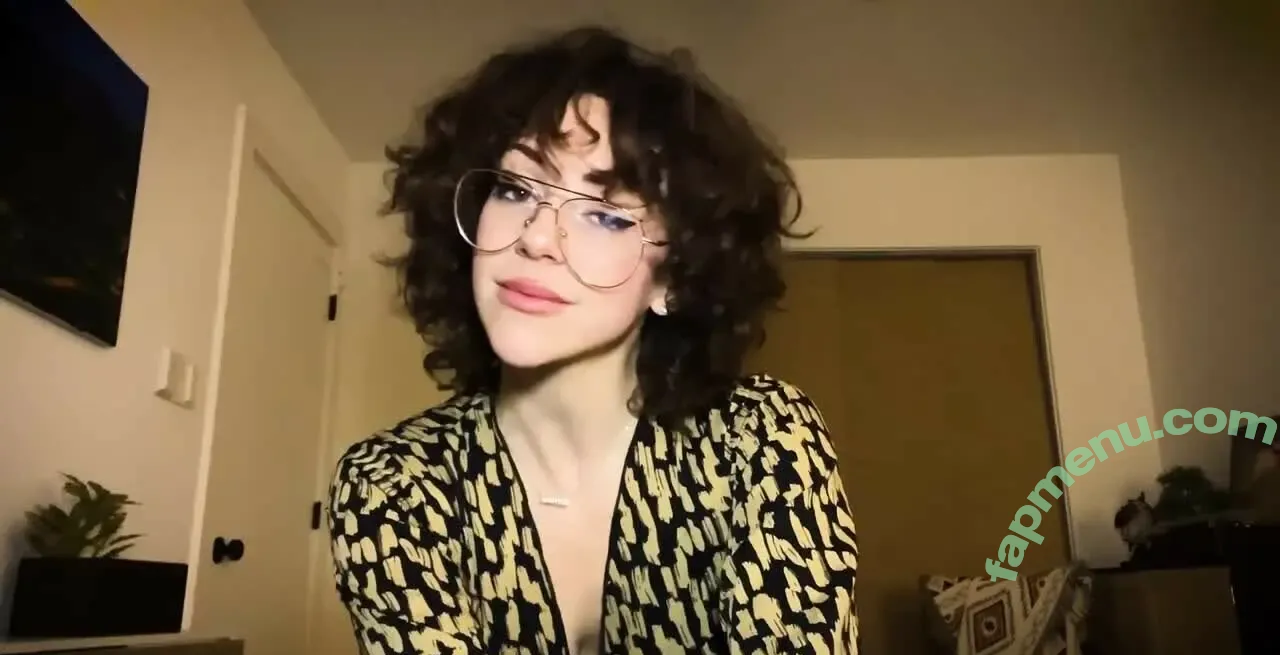 Cockteasefiona nude photo #0092 (Fiona Costello / Goddess Fiona - / Mama Fiona / mama_fiona)