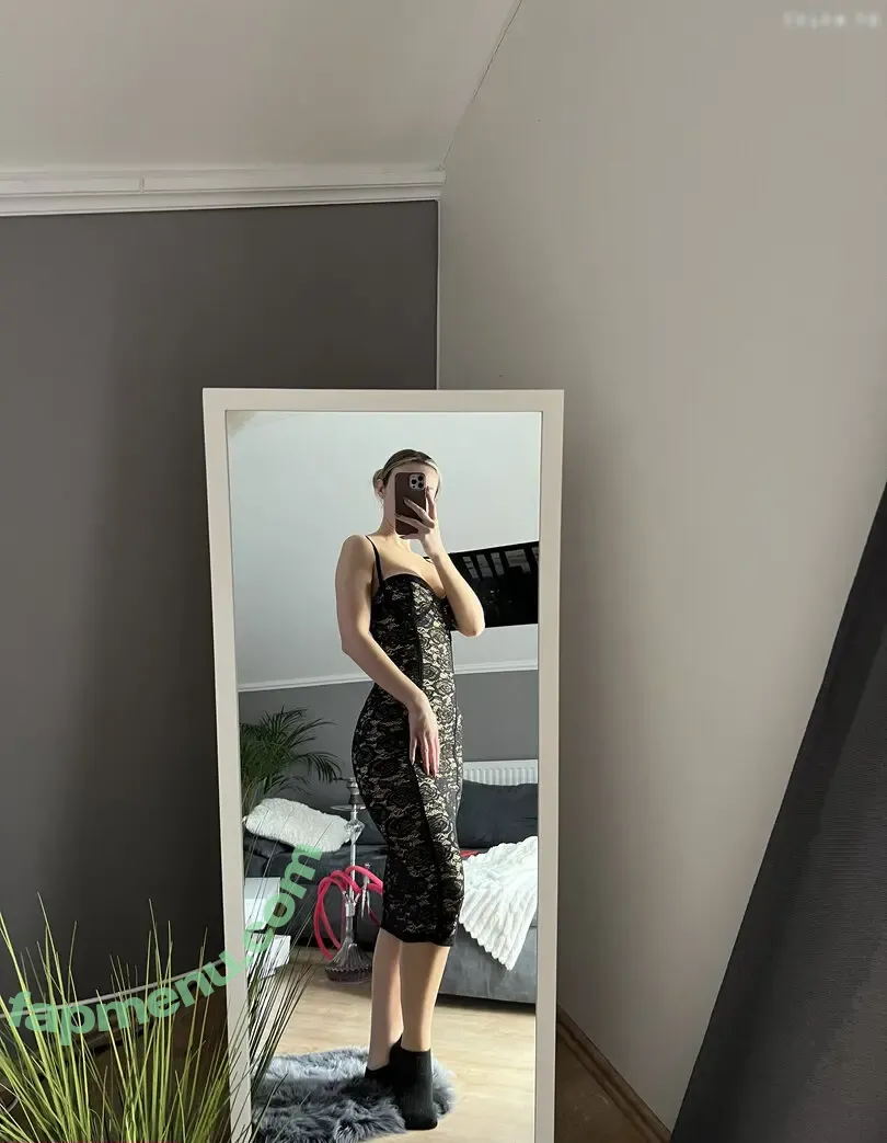 Coco's ASMR nude photo #0107 (cocosasmr / le.ticia_s / secret.coco)