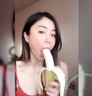 coco.babii / Chloe / Coco.Chm nude photo #0055