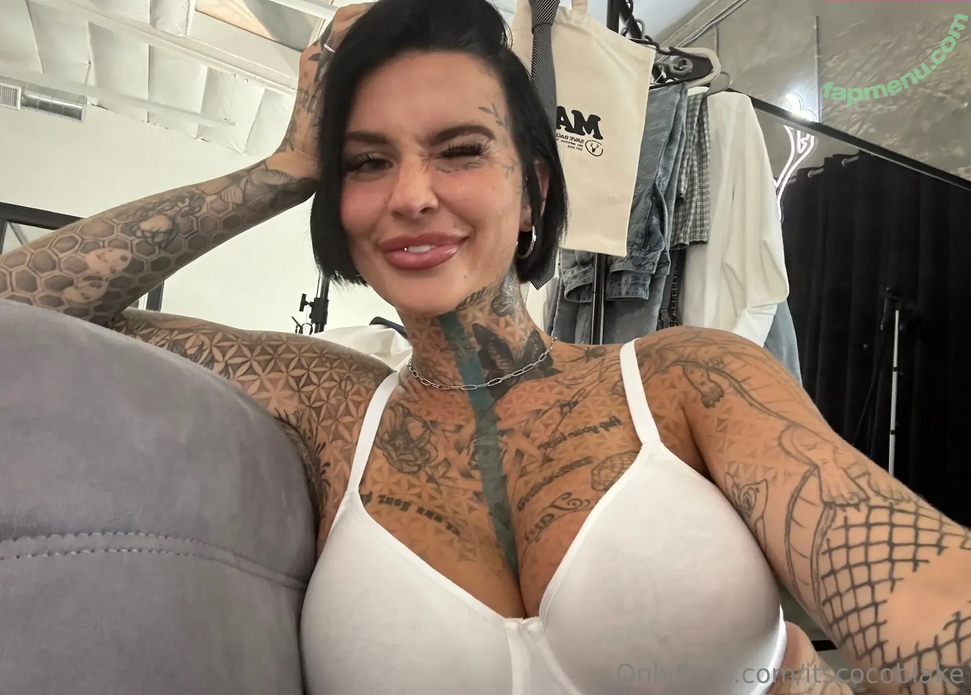 Coco Blake nude photo #0002 (Coco Blake)