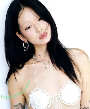 Coco Huang / cocohuang_ nude photo #0035