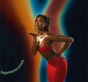 Coco Jones / braceface.coco / cocojones nude photo #0033