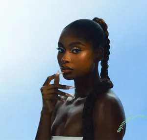 Coco Jones / braceface.coco / cocojones nude photo #0034
