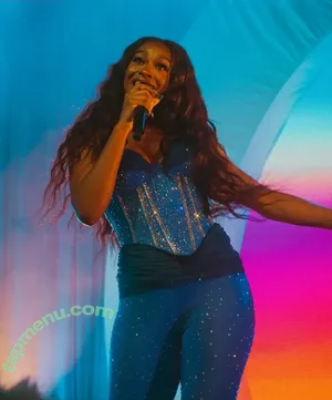 Coco Jones / braceface.coco / cocojones nude photo #0043