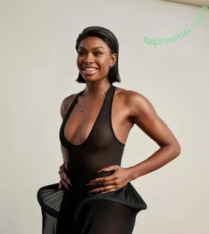 Coco Jones / braceface.coco / cocojones nude photo #0057