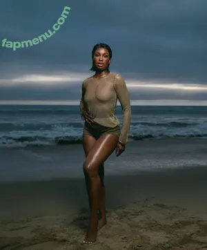 Coco Jones / braceface.coco / cocojones nude photo #0063