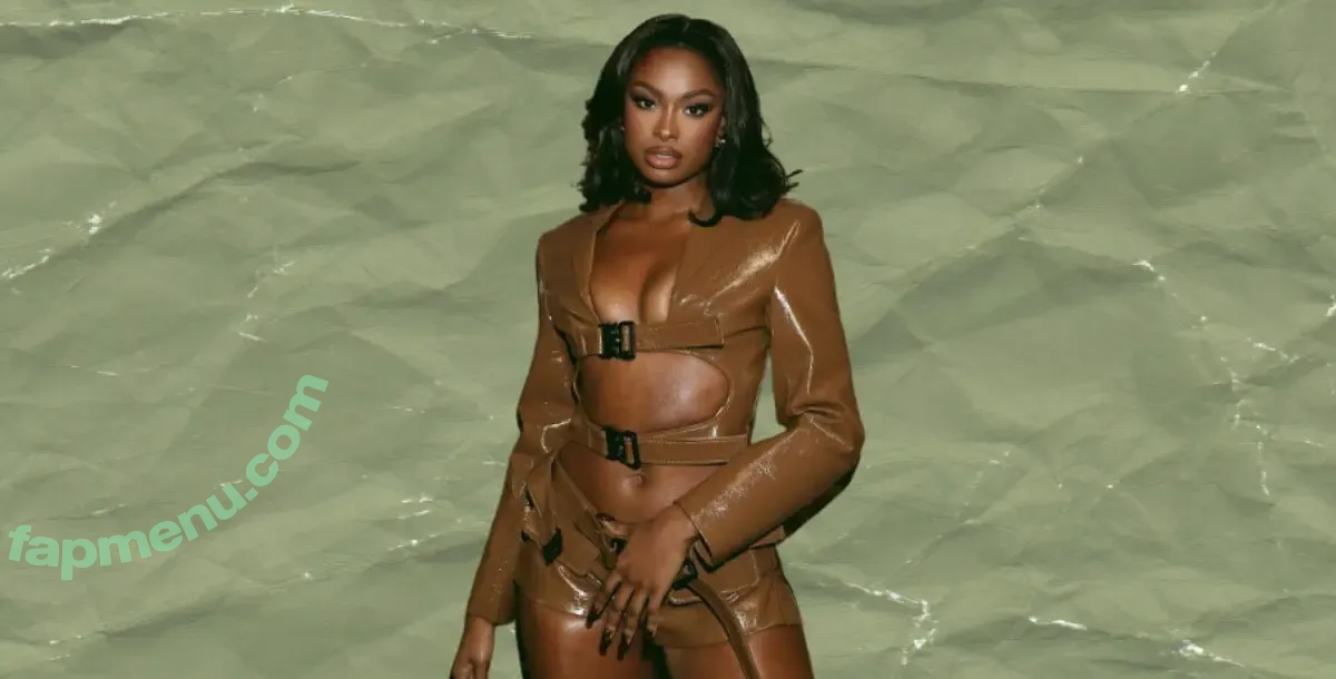 Coco Jones nude photo #0061 (braceface.coco / cocojones)