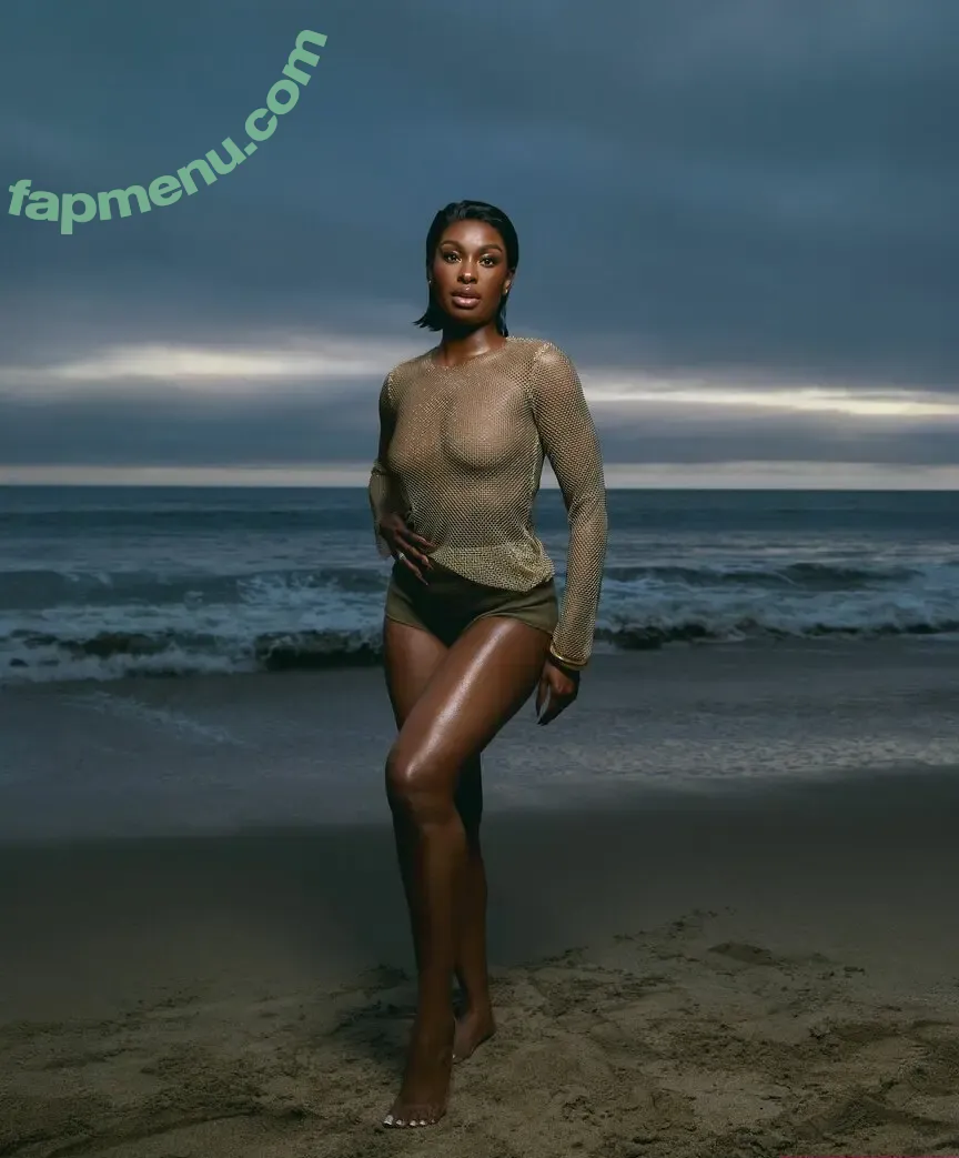 Coco Jones nude photo #0063 (braceface.coco / cocojones)