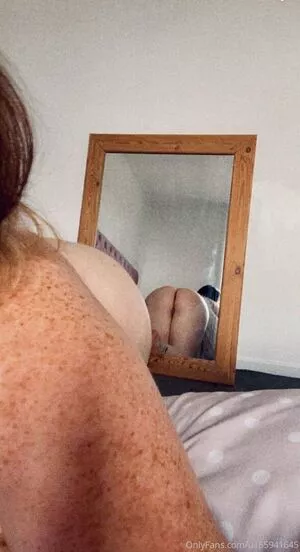 coco-lls / chloz.ee nude photo #0009