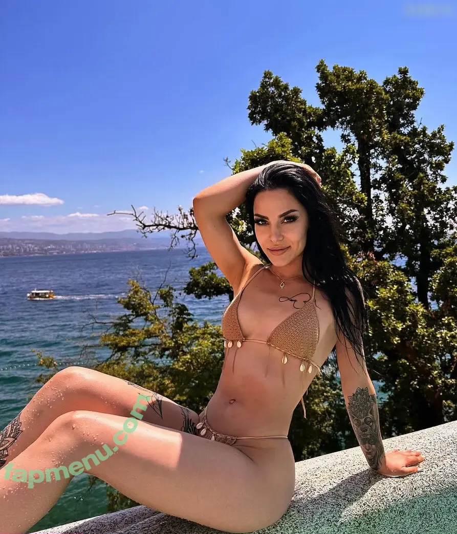 Coco Rinaldi nude photo #0004 (Coco Rinaldi)