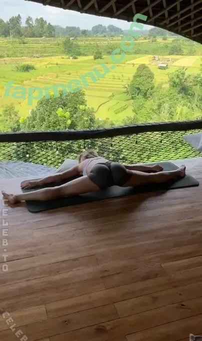 Coco Yogi nude photo #0030 (cocotheyogi / cocoyogi_ / cocoyogii)