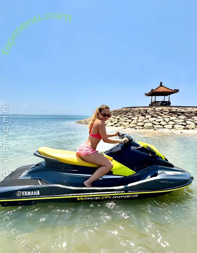 cocobasics nude photo #0095 (682275880 / coco.carol)