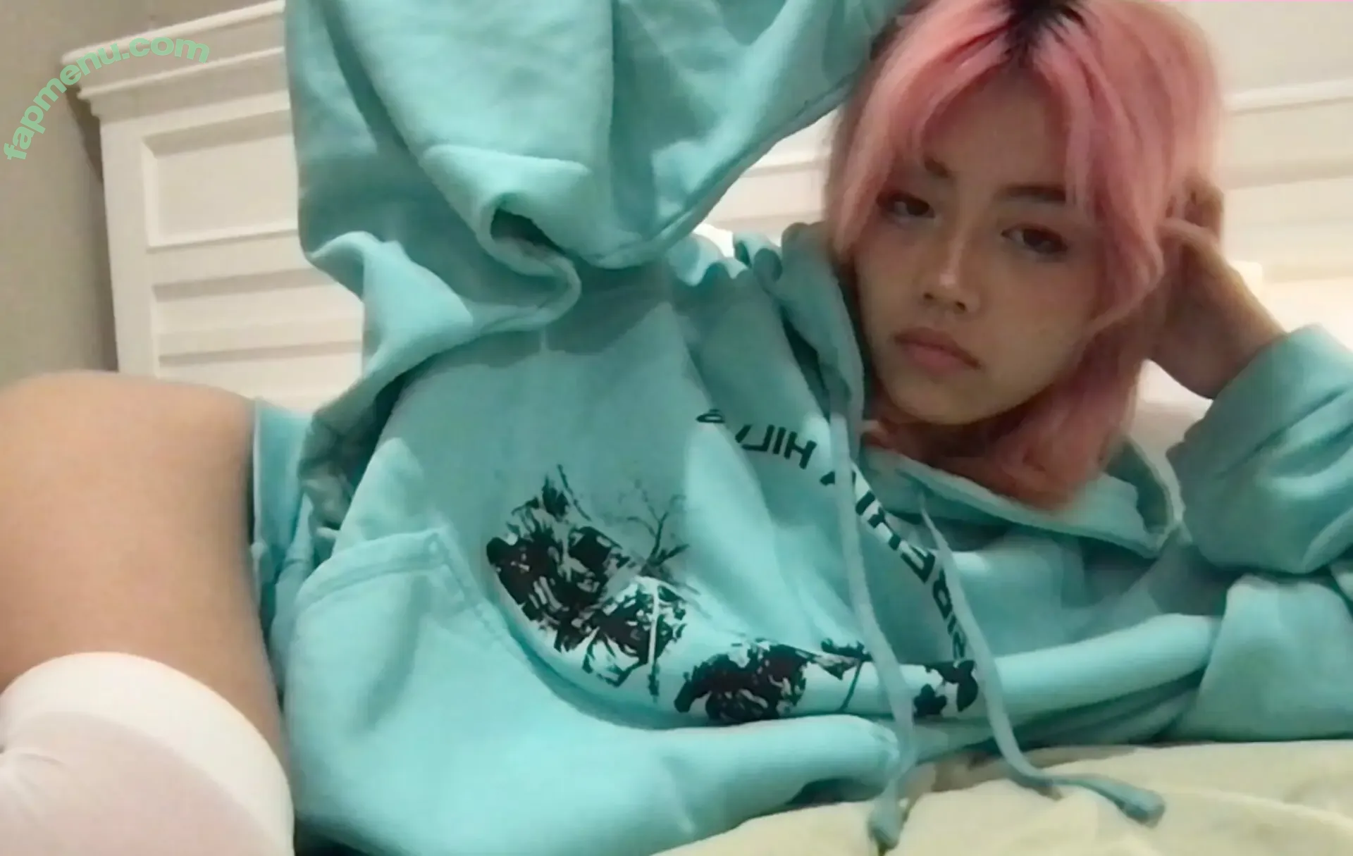 cocokatana nude photo #0023 (cokeohkatana / provoue)