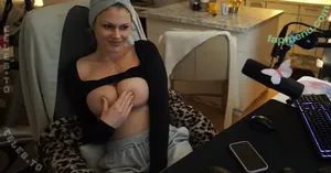 cocomih / cocomih427 / lana427 nude photo #0102