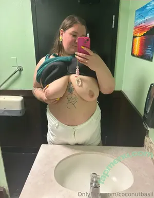  nude photo #0005