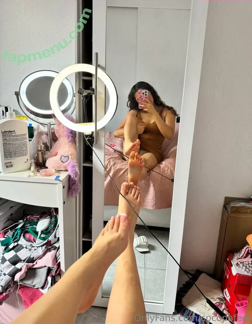 Cocopafeet nude photo #0077 (Maggiesita / cocopabeaat)