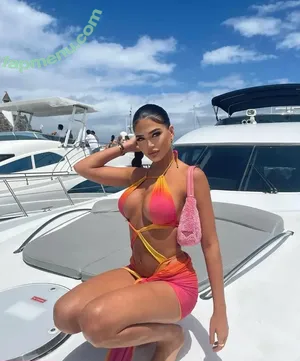 codiprovan / Codi Provan nude photo #0002