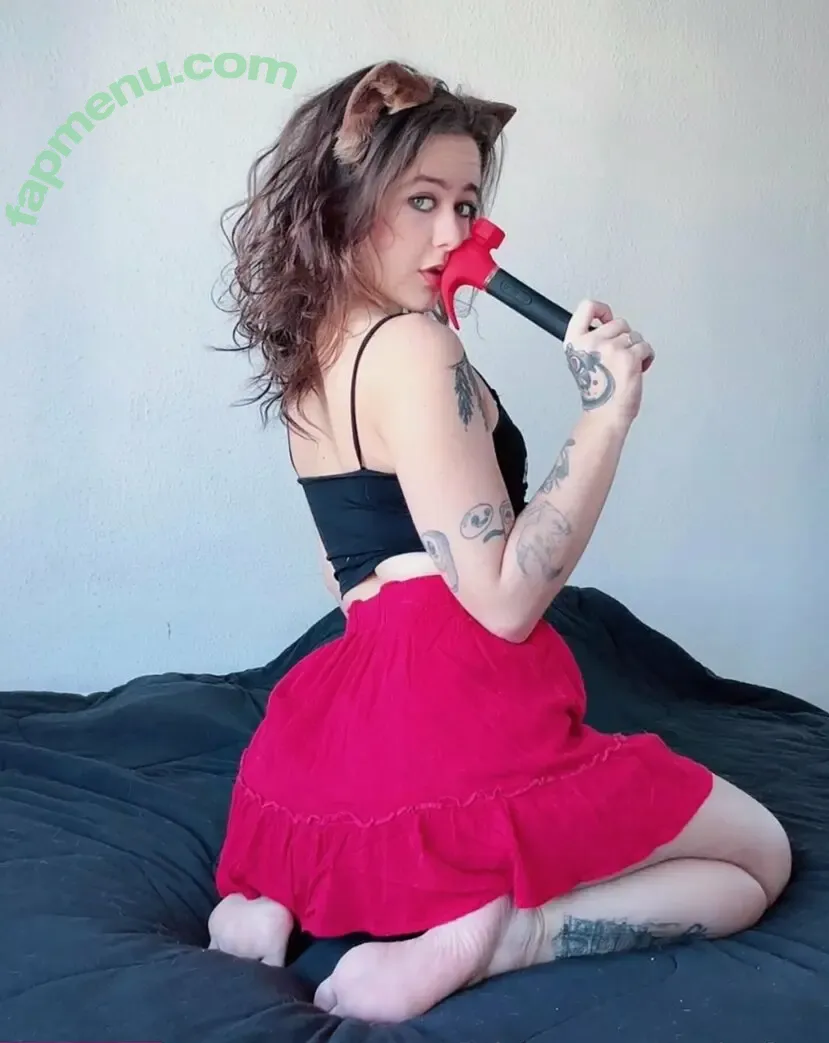 codonfree nude photo #0039 (kit.codon)