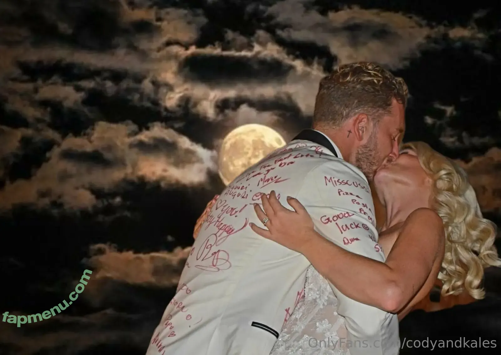 codyandkales nude photo #0074 (codyandkales)