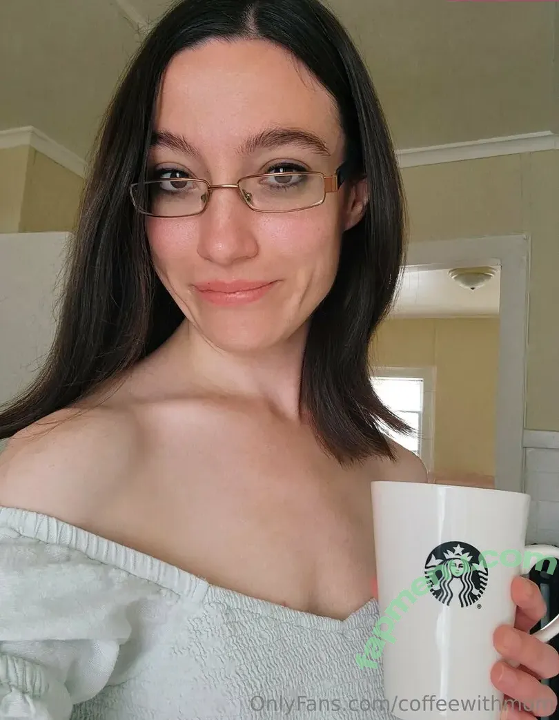 coffeewithmom nude photo #0005 (coffee_with_mom)