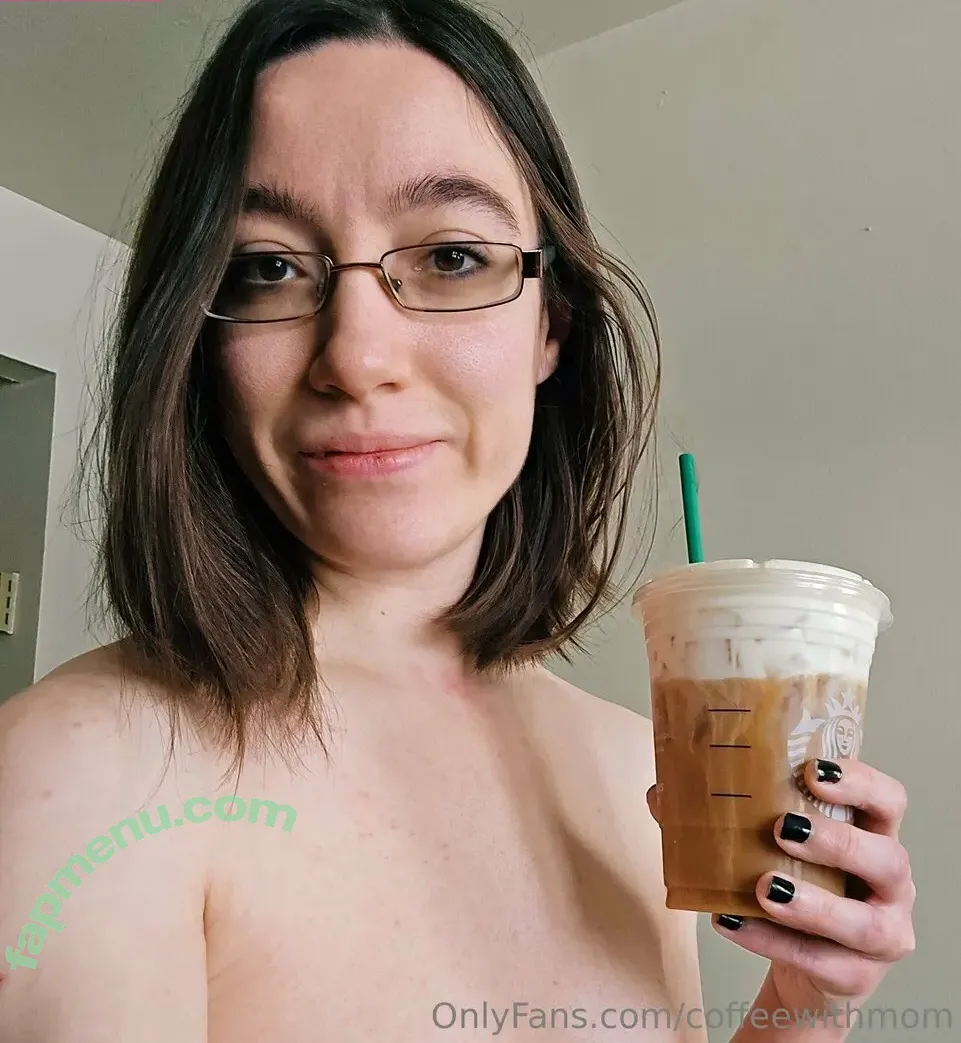 coffeewithmom nude photo #0034 (coffee_with_mom)