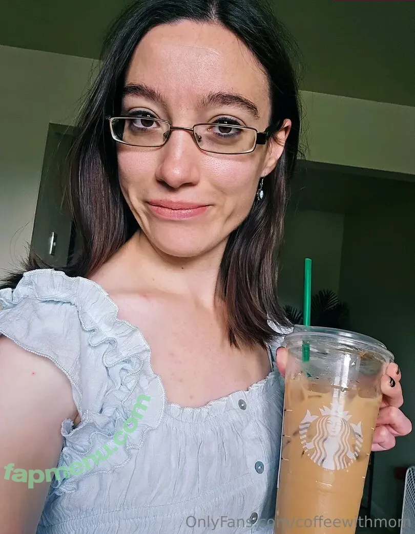 coffeewithmom nude photo #0035 (coffee_with_mom)