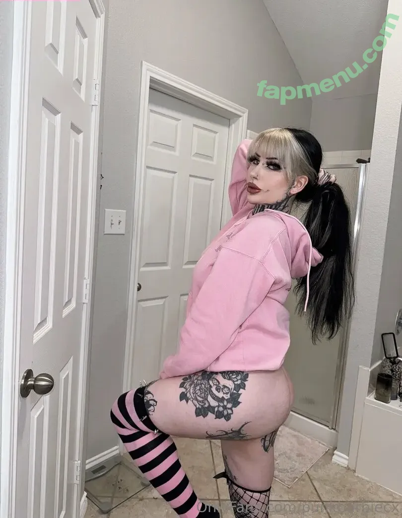 coffinshortyerikakay nude photo #0026 (coffinshorty)