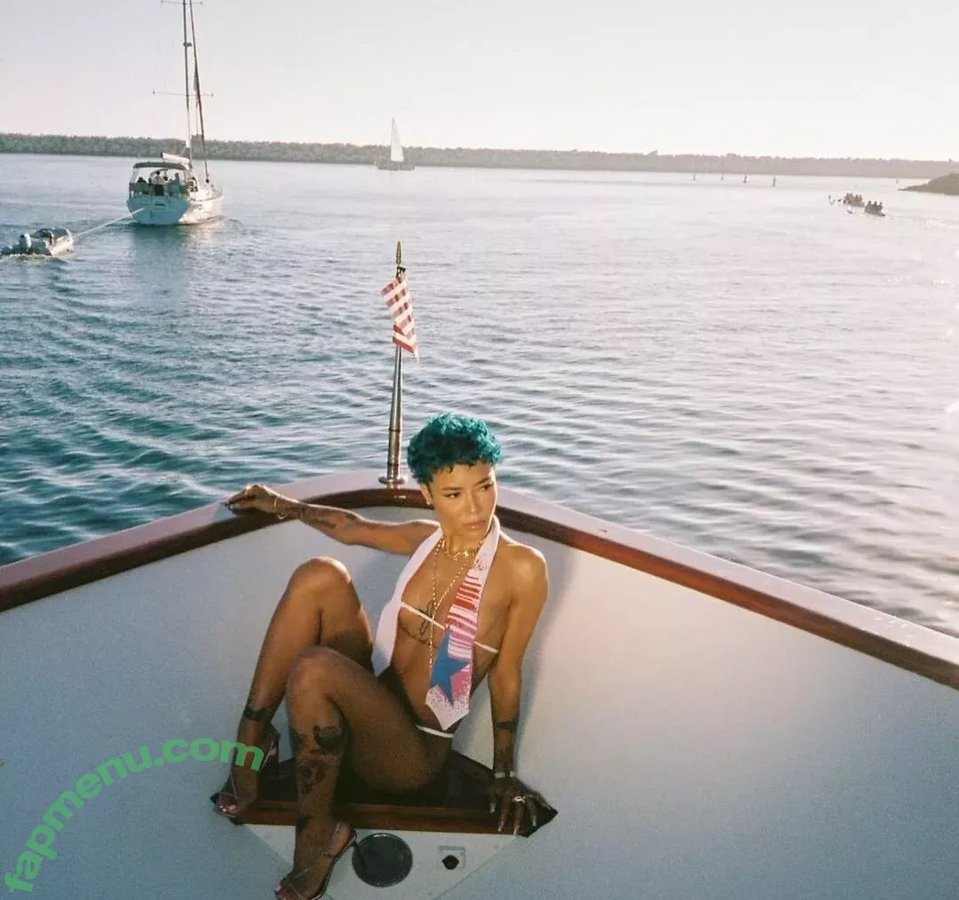 Coi Leray nude photo #0371 (coi_leray / coileray)
