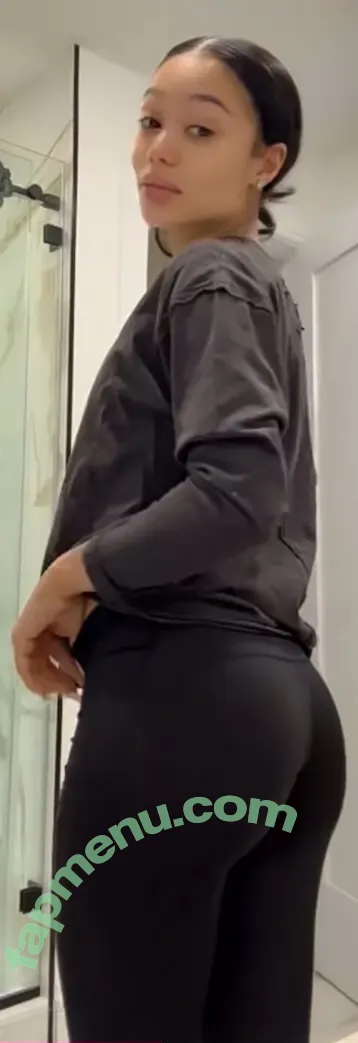 Coi Leray nude photo #1248 (coi_leray / coileray)