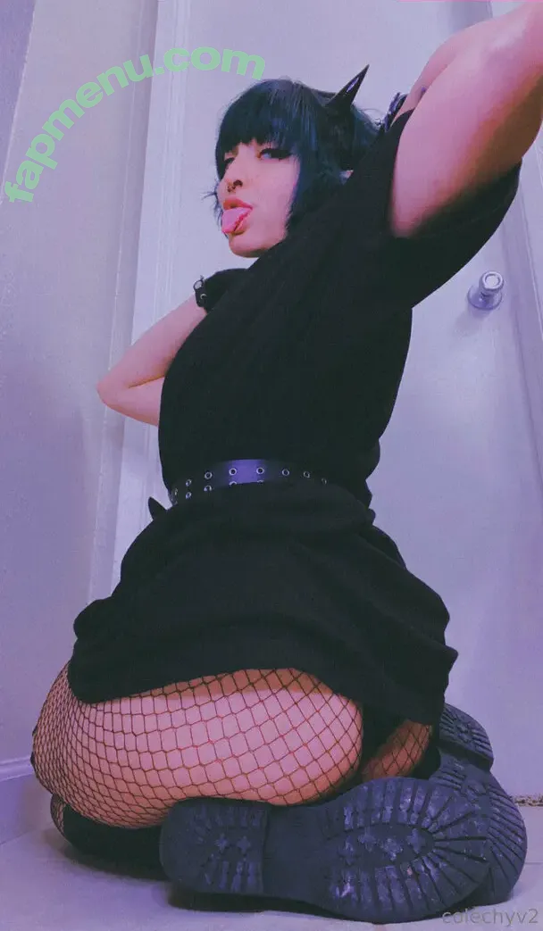 colechyv2 nude photo #0296 (colezinho_s2)