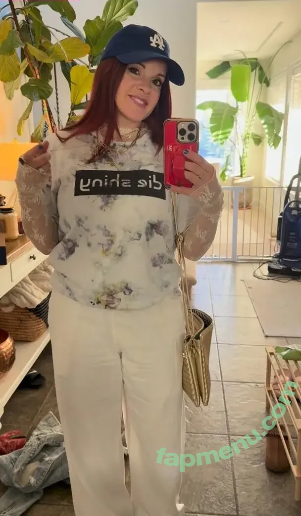 Colette Butler nude photo #0238 (colettekati)