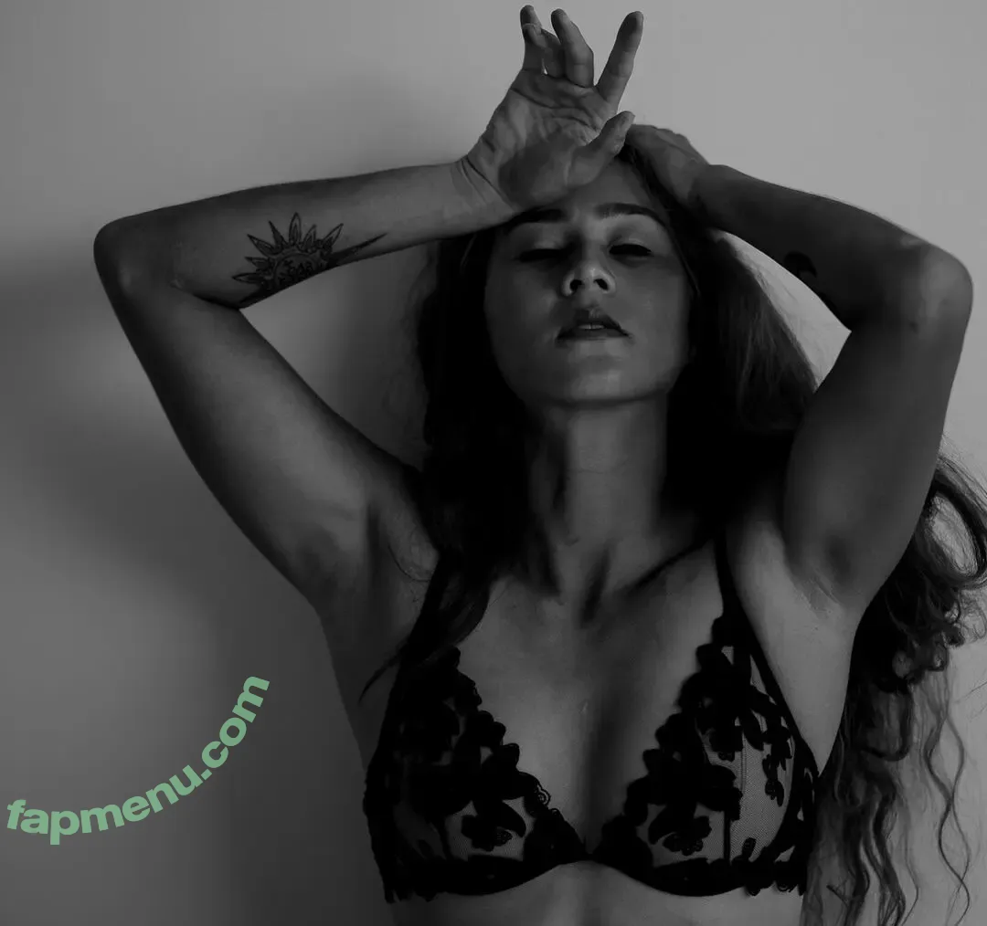 Colleen Augustin nude photo #0072 (colleenaugustinmma)