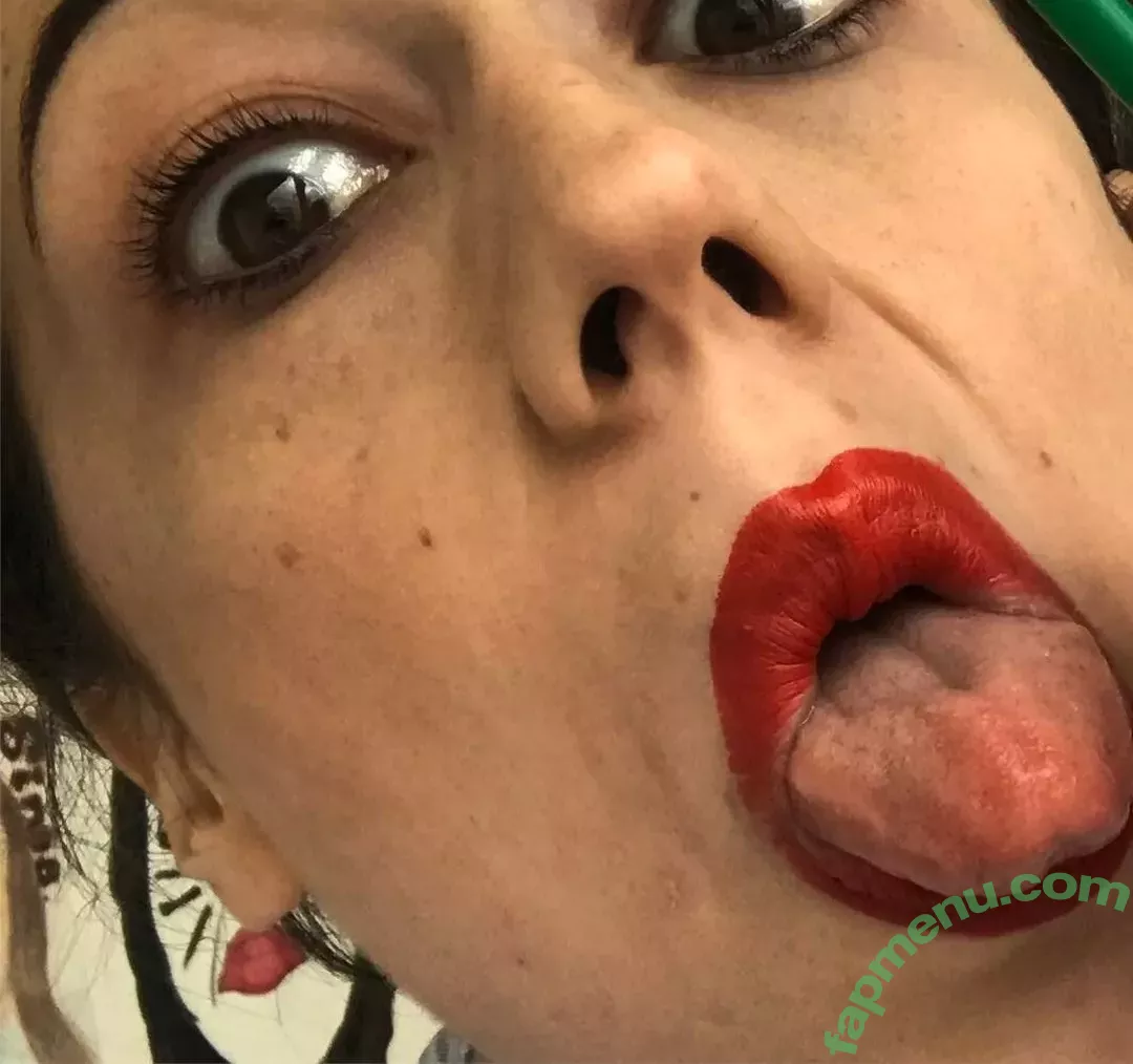 Colleen Ballinger nude photo #0023 (Miranda Sings / colleen)