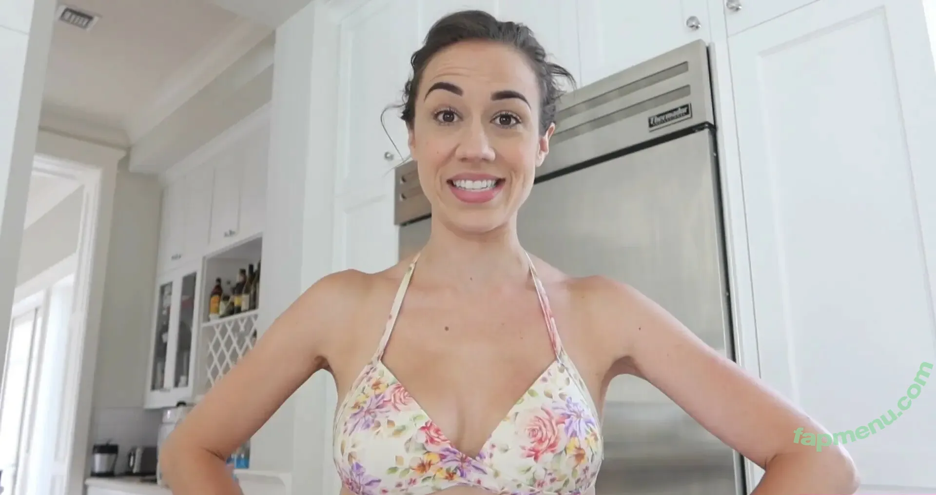 Colleen Ballinger nude photo #0079 (Miranda Sings / colleen)