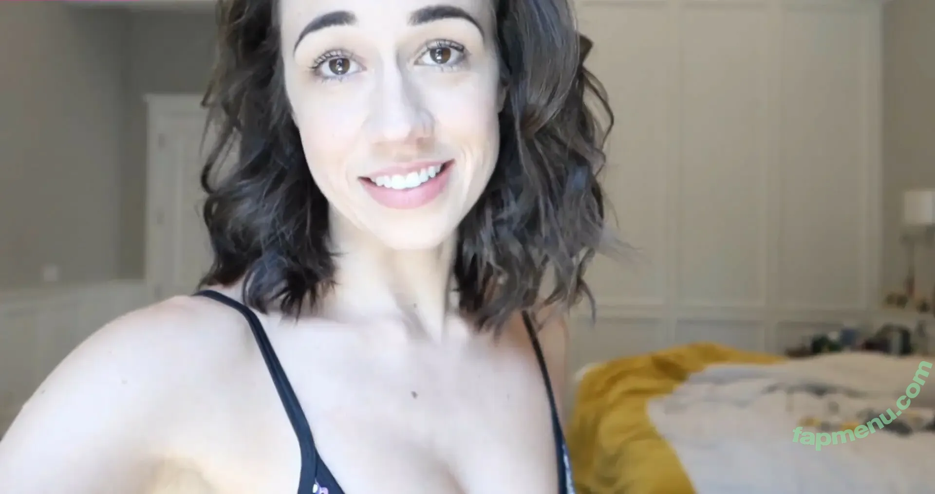 Colleen Ballinger nude photo #0092 (Miranda Sings / colleen)