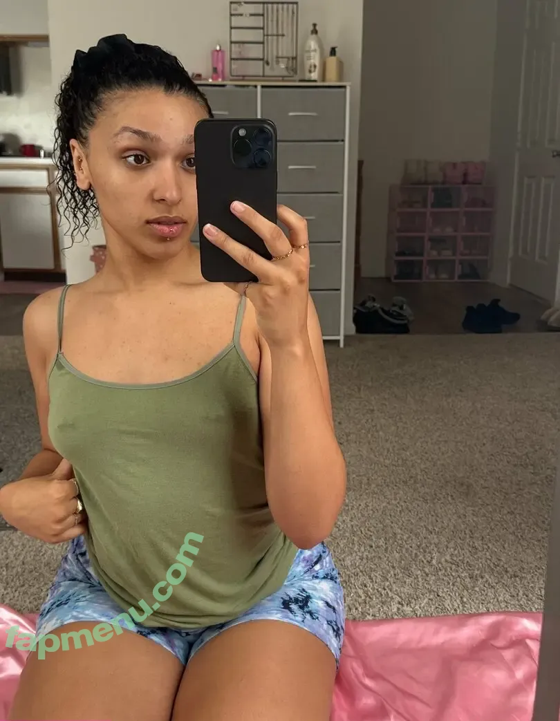 college.kiki nude photo #0087 (collegekiki)
