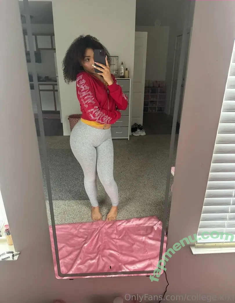 college.kiki nude photo #0097 (collegekiki)