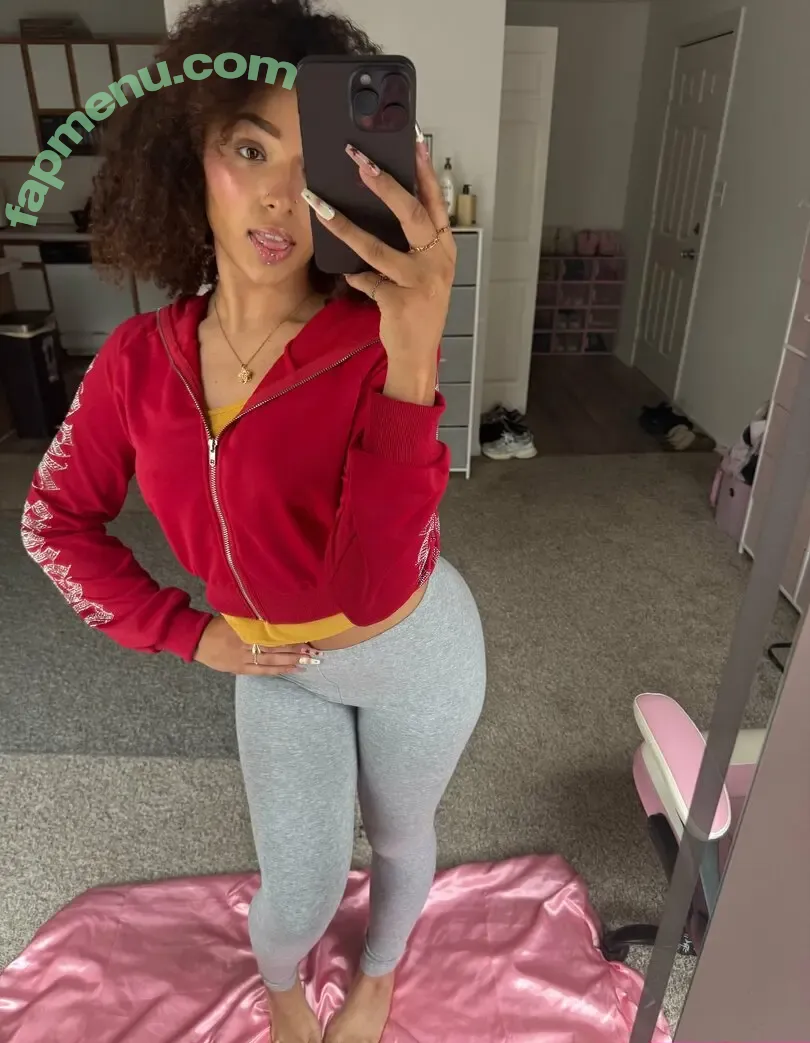 college.kiki nude photo #0099 (collegekiki)