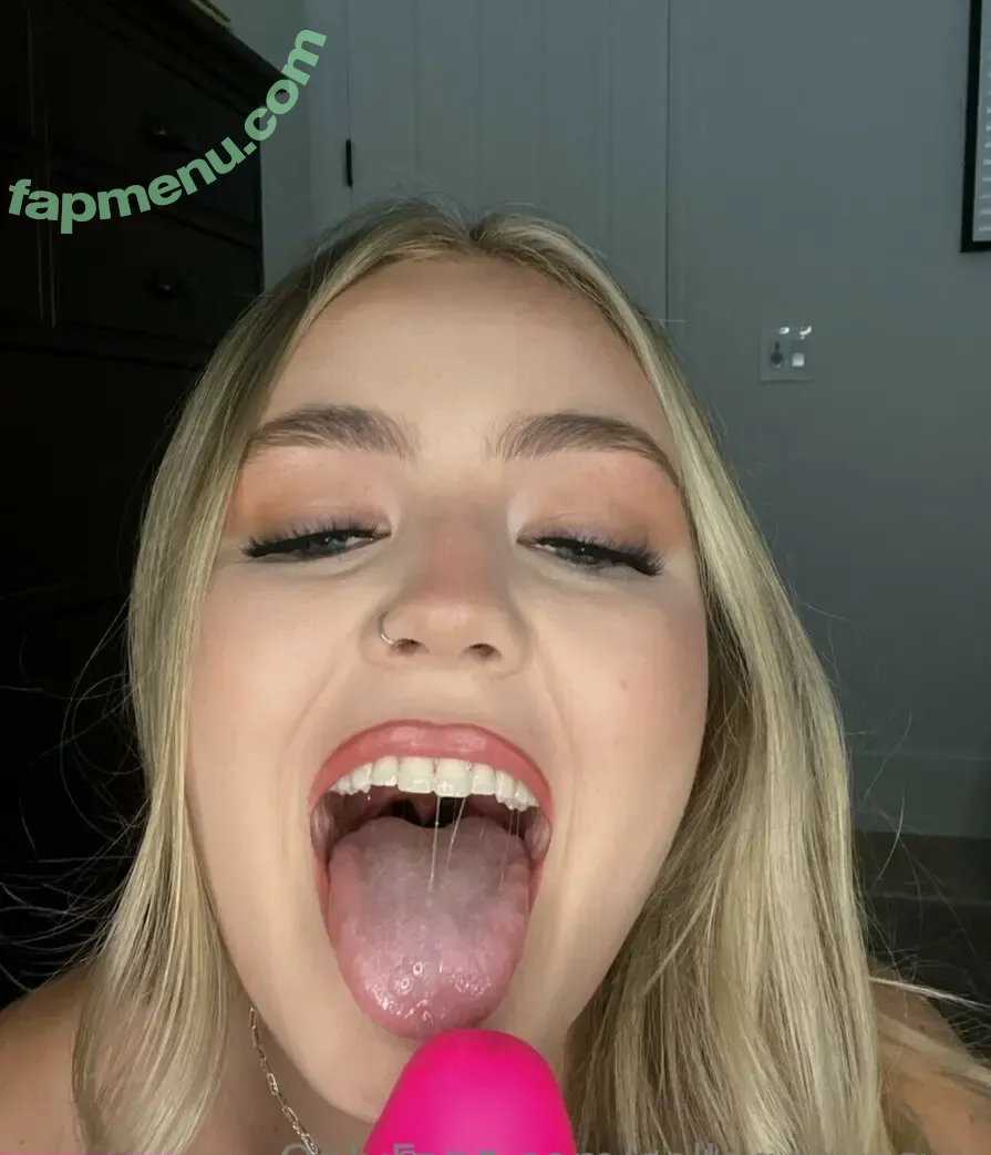 collegeprincessxo nude photo #0030 (collegeprincessxo)