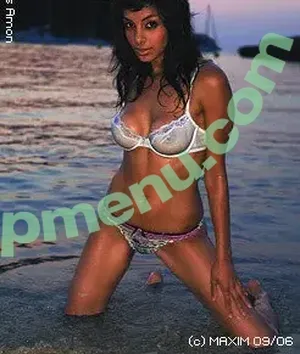 Collien Ulmen-Fernandes / collien_ulmen nude photo #0004