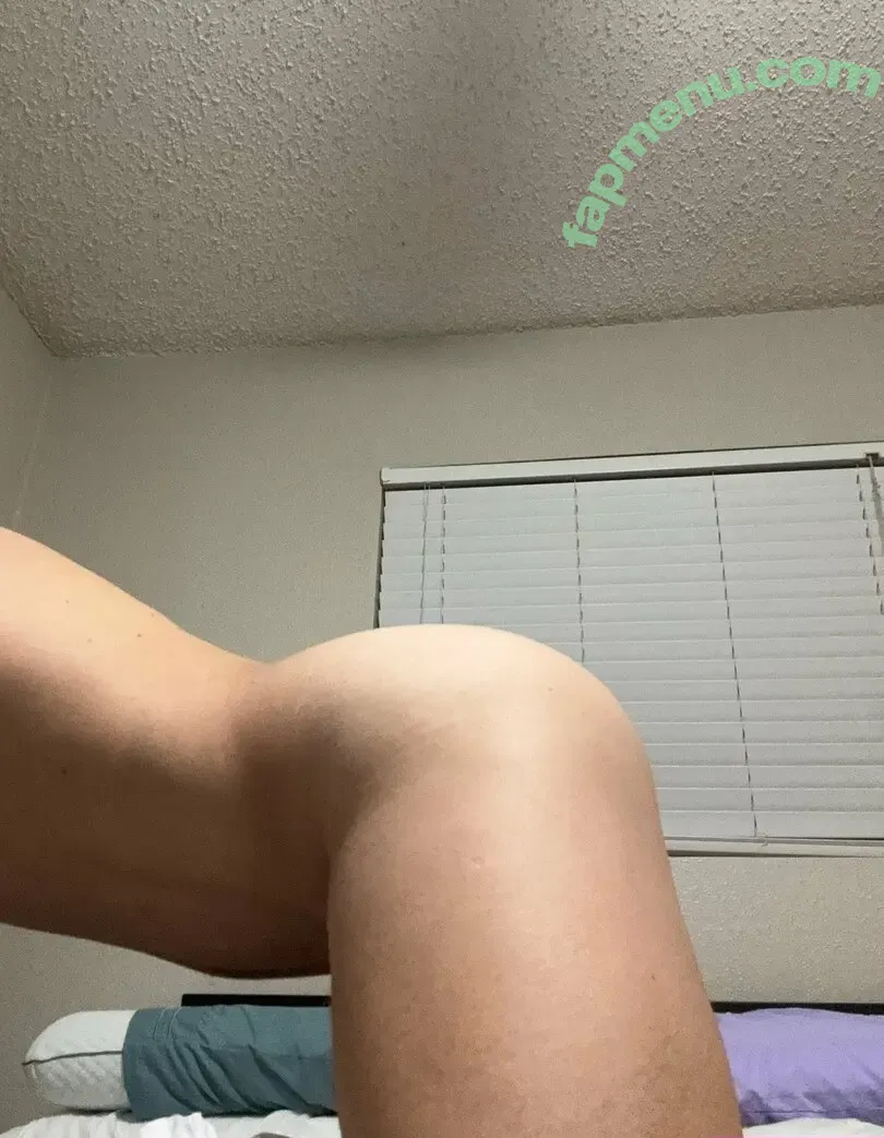 coltonstravels nude photo #0011 (coltondowling)